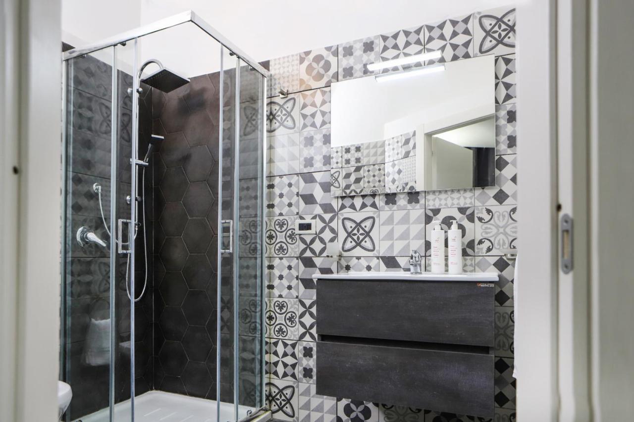 Modern Apartment At Piazza Del Gesu' By Wonderful Italy Neapel Exteriör bild