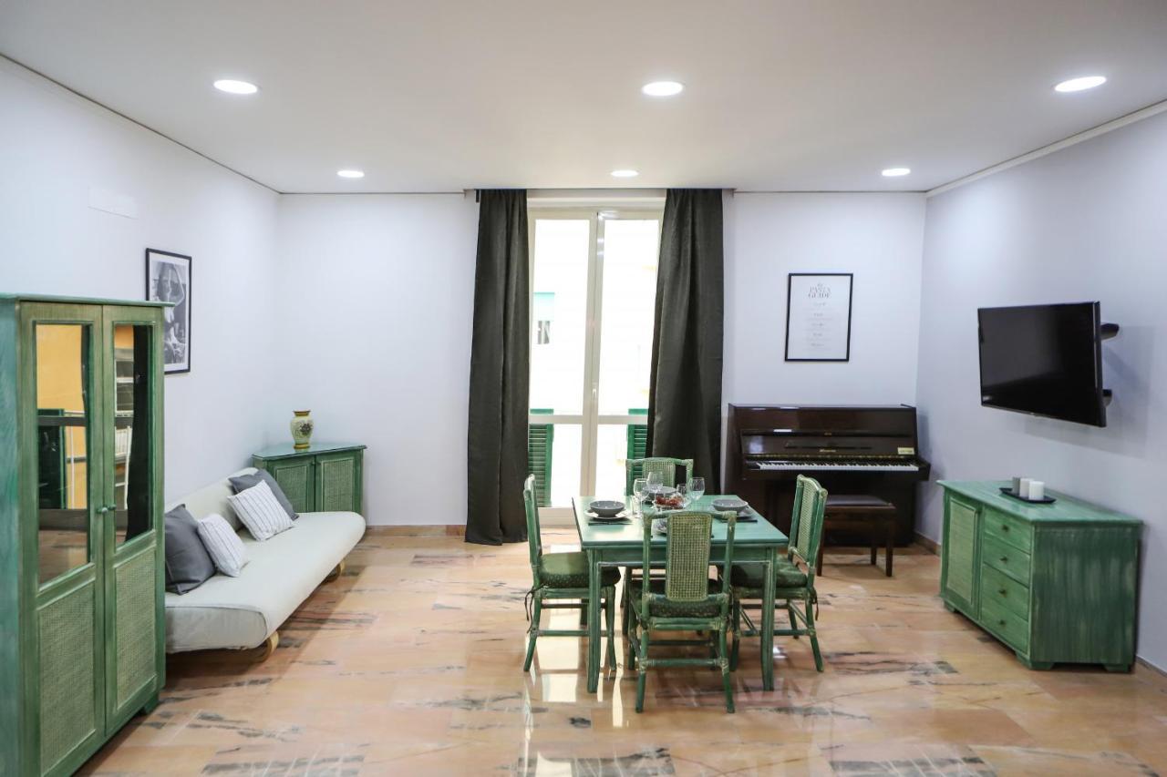Modern Apartment At Piazza Del Gesu' By Wonderful Italy Neapel Exteriör bild