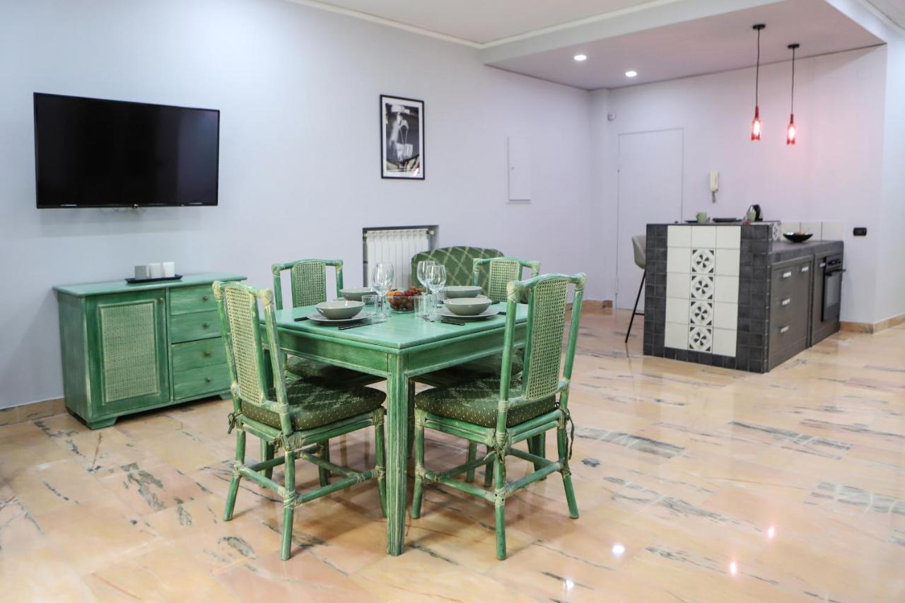 Modern Apartment At Piazza Del Gesu' By Wonderful Italy Neapel Exteriör bild